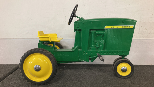 The Ertl Co. John Deere Pedal Tractor