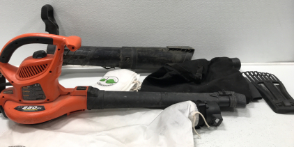 Black And Decker Air Blower And (5) Accessories.