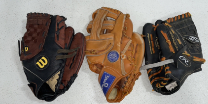 (3) Baseball Mits