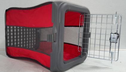 Collapsible Small Animal Kennel