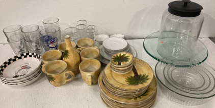 (20)+ Cups/Plates and more