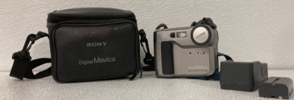 Sony Digital Mavic Camra/Battery/Case