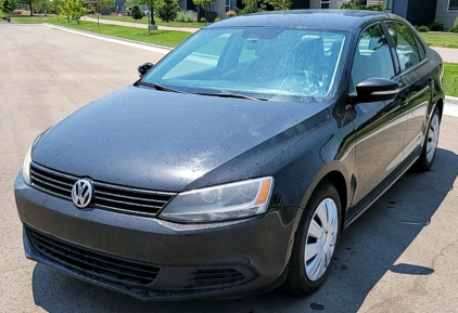 2014 Volkswagen Jetta - TURBO! Black Leather Interior!