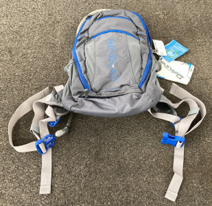 New! Dakine AMP 12 L Hydration Pack