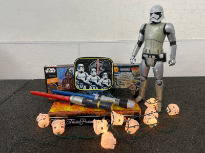 Star Wars Puzzles, Action Figure, Lights and Trivia Game