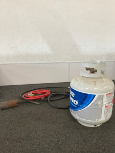 Torch & full Propane Tank
