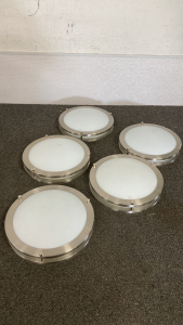 5 Hamptin Bay Light Fixtures. Like New