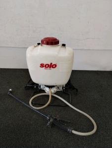 Chemical sprayer