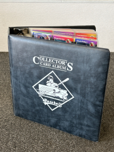 Binder with Baseball Card Collection Donruss 1989