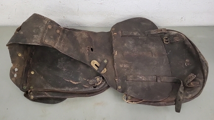 Nice Leather Motorcycle Saddpe Bags