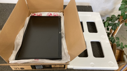 New LG LED Monitor Open too Verify 24&rdquo; Please Inspect