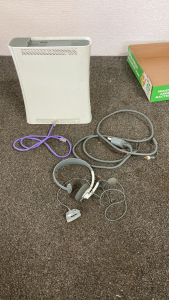 Xbox360 No Power Cord Not Tested Please Inspect