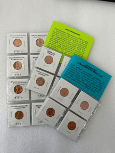 Vintage brilliant Uncirculated Lincoln Cents, 2009 Lincoln Cents, and US Treasury Commemorative Medallion