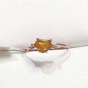 10K Yellow Diamond(0.64ct) 2 Side Diamonds(0.02ct) Ring