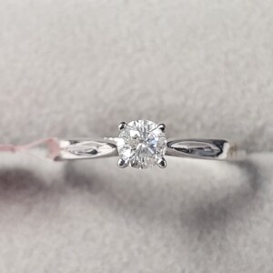 14K Diamond (0.2ct) Ring