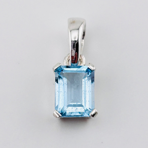Sterling Silver Blue Topaz Pendant