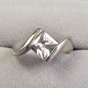 Silver CZ Ring