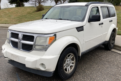 2009 White Dodge Nitro