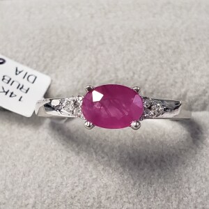 10K Natural Ruby(0.9ct) Diamond(0.06ct) Ring