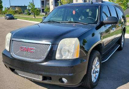 2007 GMC Yukon XLT 1500 - Touch Screen Navigation!