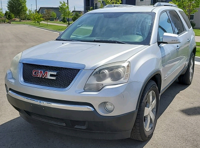 2010 GMC Acadia SLT - 3rd Row