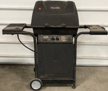 Char-Broil Propane Grill w/ Cover