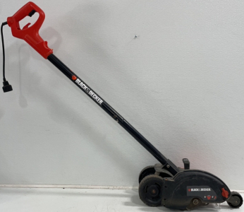 Black&Decker* “EdgeHog” Electric 2-In-1 Landscape Edger