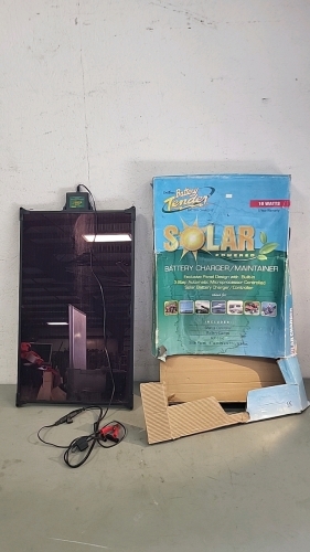 Deltran Battery Tender Solar Battery Charger & Maintainer