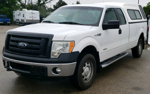 2012 Ford F-150 - 4x4 - Camper Shell!