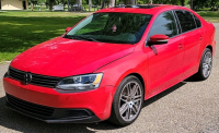 2012 Volkswagen Jetta - Leather Seats!