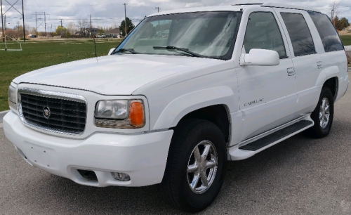 2000 Cadillac Escalade - 4x4!