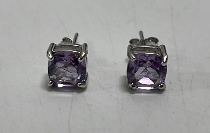 (1) 1.85ct Set 6mm Cushion Cut Amethyst Platinum Over Sterling Silver .925 Stud Earings