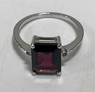 (1) 4.1ct Emerald Cut Garnet And Diamond, Platinum Sterling Silver Ladies Ring Size 7