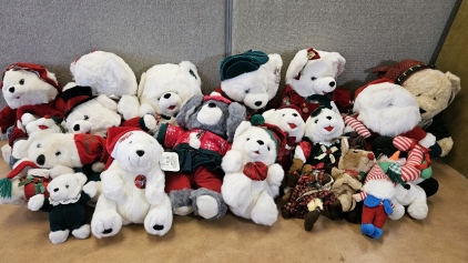 1993 Coca-Cola Bear, Teddy Bears, Christmas Stuffies