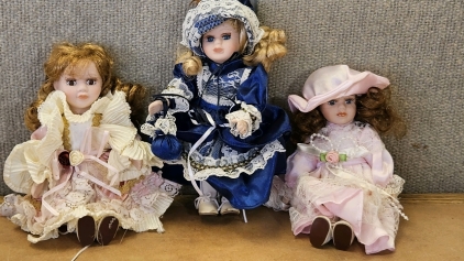 8" Porcelain Dolls