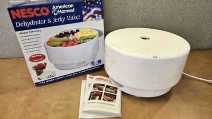 Working Food Dehydrator w/ Instructions & Recipes
