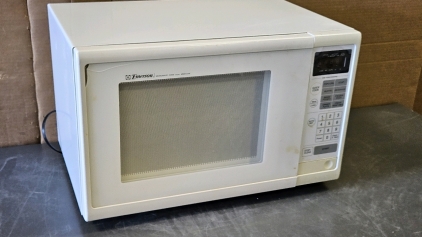 Running Emerson Microwave