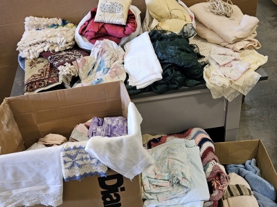 Blankets, Sheet Sets, Curtains, Towels, Afghans, Throw Rugs, More