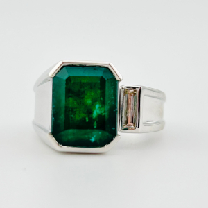 $21,780 18K White Gold Emerald Beryl & Diamond Ring
