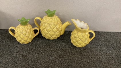 Decorative Pineapple Tea Set