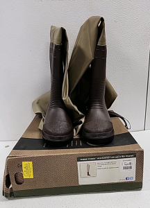 Cabela's Size 9 Hip Wader