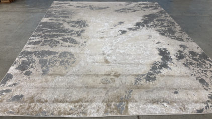 7&rsquo;10&rdquo; x 10&rsquo; Gray/Off White Area Rug