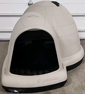 Petmate Dog Igloo