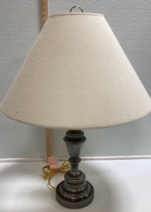 Table Lamp w/ Wide Shade
