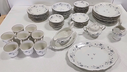 Dishware Collection