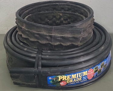 Plastic and Rubber Landscape Edging