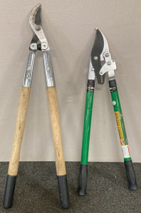 (2) Loppers