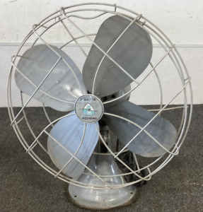 Metal Desk Fan