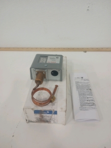 Johnson Controls Head Pressure Fan Cycling Controller 100-400 psig
