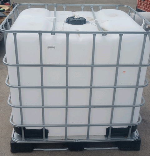 275 Gallon Metal Framed Plastic Water Tank